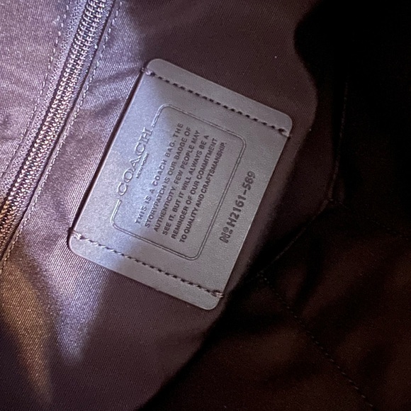 Coach | Beckett Structured Brief In Signature Canvas - Picture 3 of 3